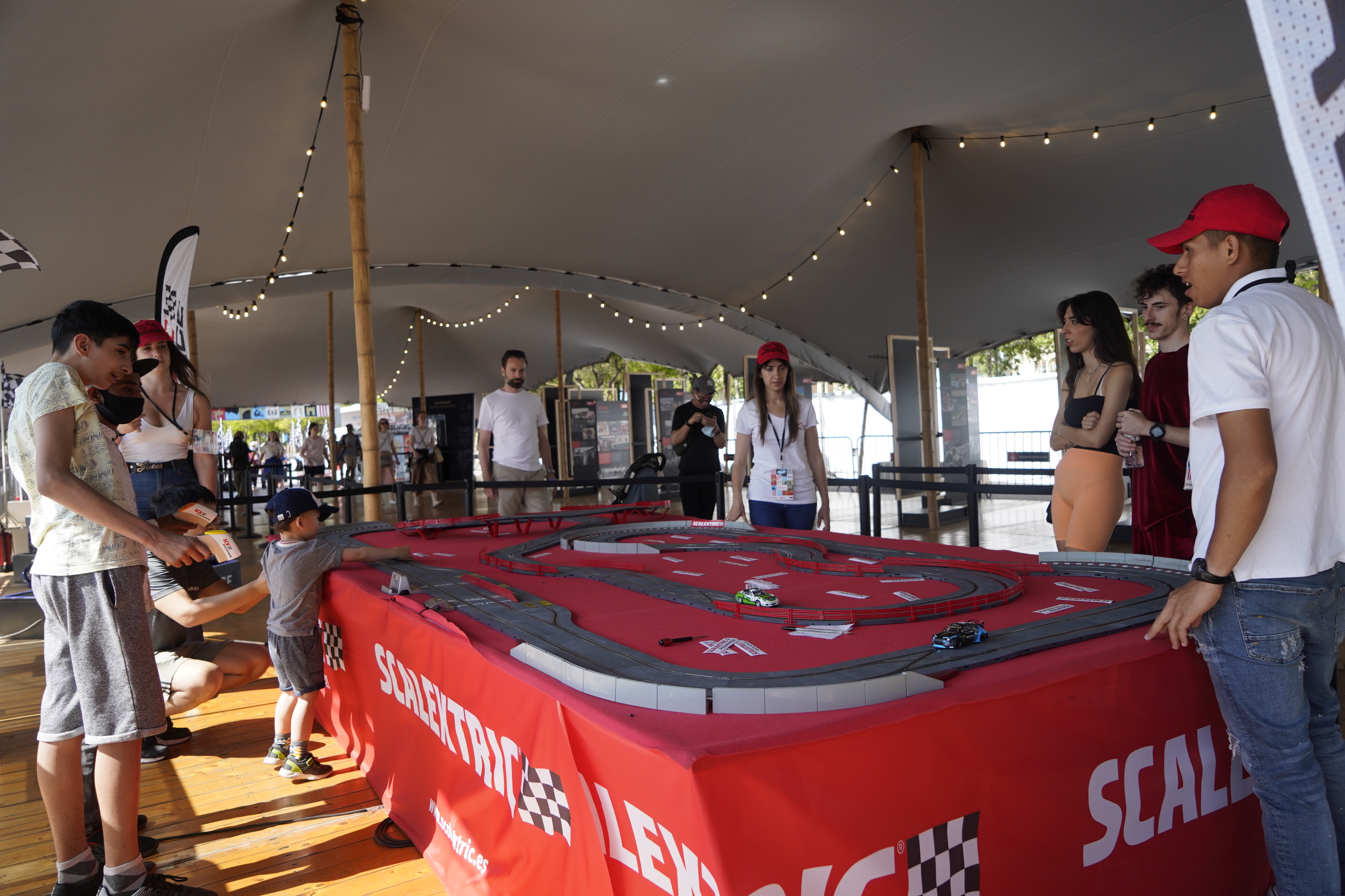Competición escolar de Scalextric Academy